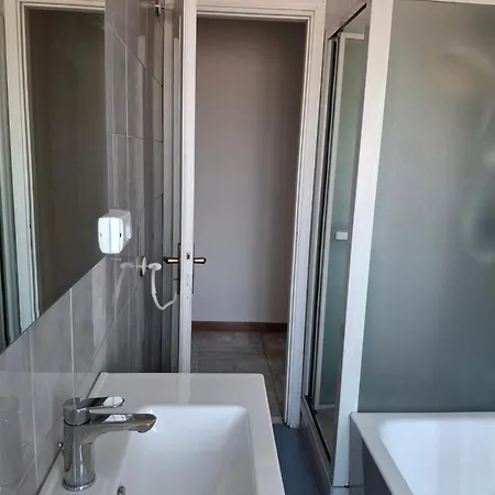 Paradise בית אירוח